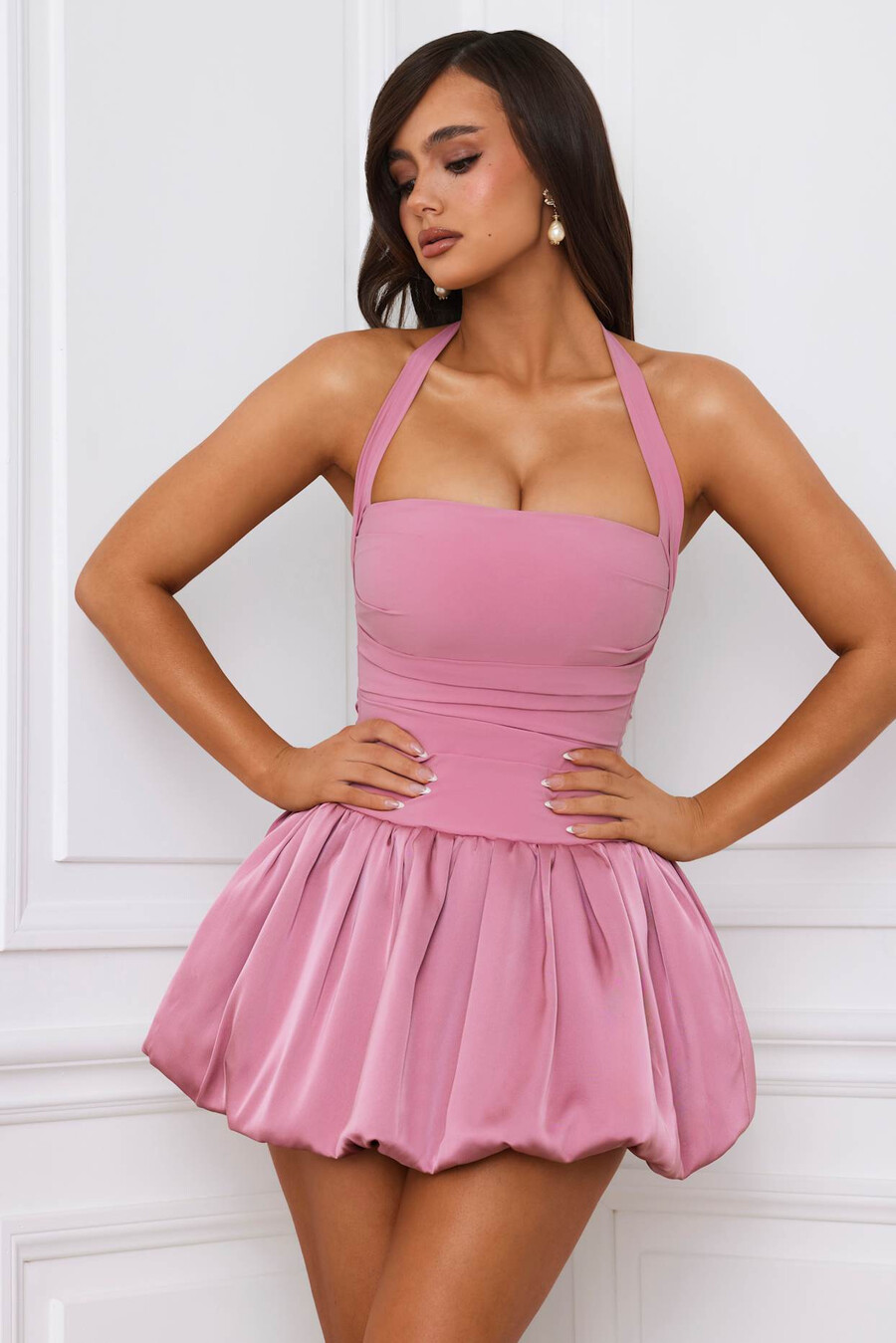 sukienka mini z gorsetem i sznurowaniem typu halter w kolorze mauve