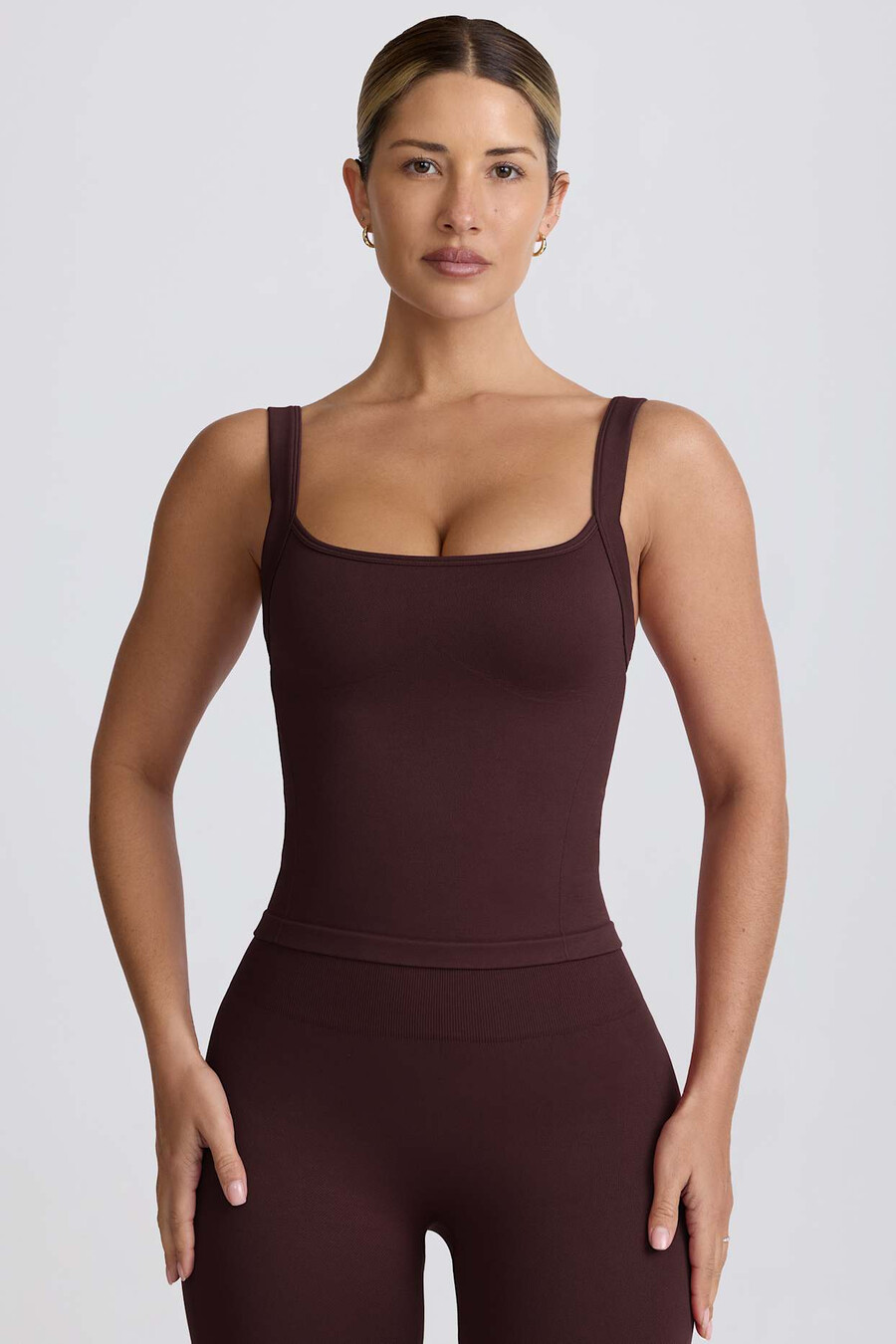 super sculpt seamless longline tank top w kolorze czekoladowym