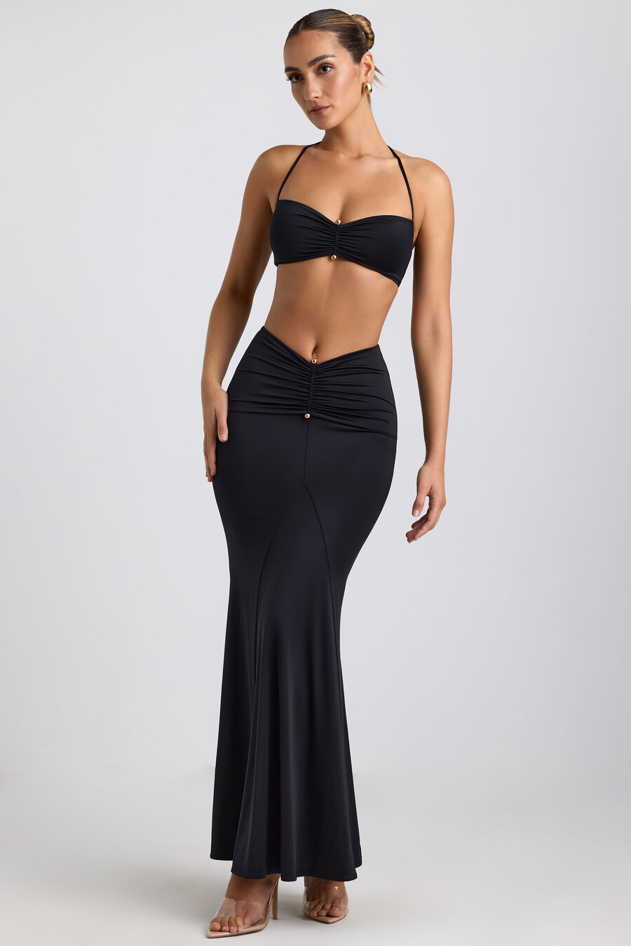 biustonosz typu halter z dzianiny slinky jersey hardware detail w kolorze czarnym
